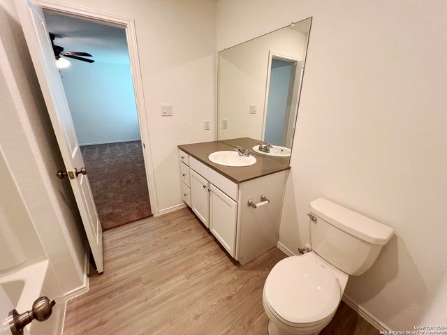 736 BULLSNAKE TRL, New Braunfels, TX 78132