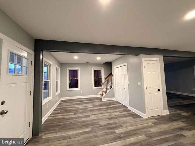 15 E MARKET ST, Jonestown, PA 17038