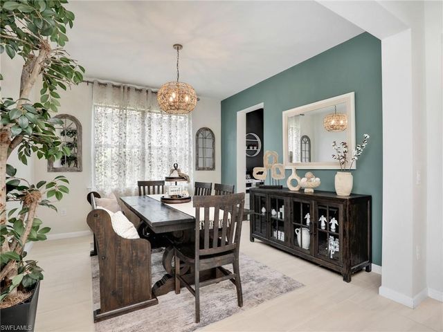 17628 Kinzie LN, Estero, FL 33928