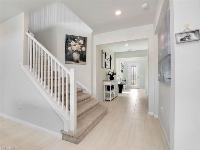 17628 Kinzie LN, Estero, FL 33928