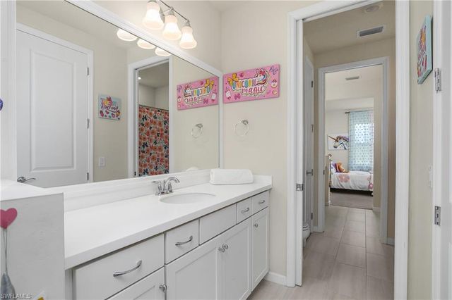 17628 Kinzie LN, Estero, FL 33928