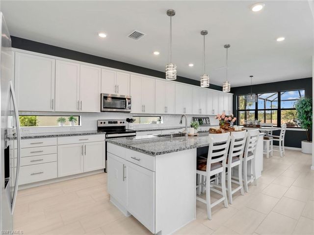 17628 Kinzie LN, Estero, FL 33928