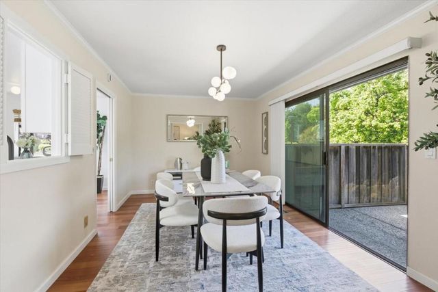 22920 Stonebridge, Cupertino, CA 95014