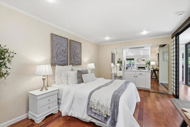 22920 Stonebridge, Cupertino, CA 95014