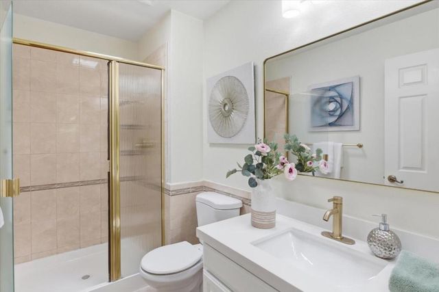 22920 Stonebridge, Cupertino, CA 95014
