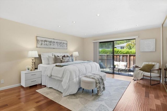 22920 Stonebridge, Cupertino, CA 95014