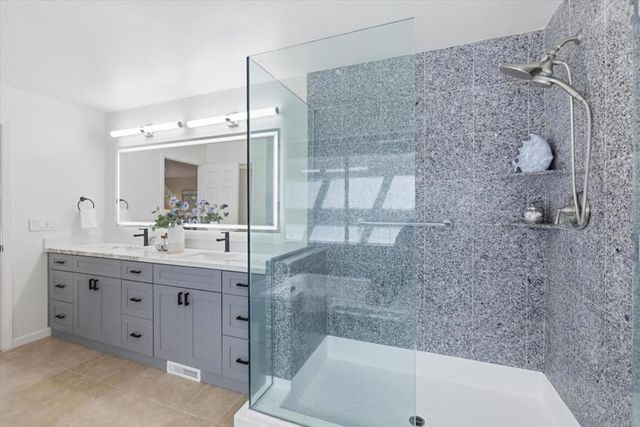 22920 Stonebridge, Cupertino, CA 95014