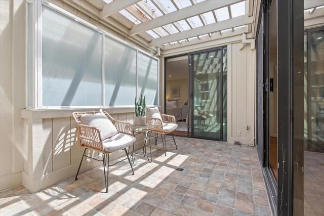 22920 Stonebridge, Cupertino, CA 95014