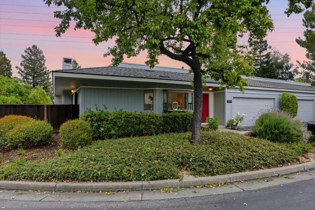 22920 Stonebridge, Cupertino, CA 95014