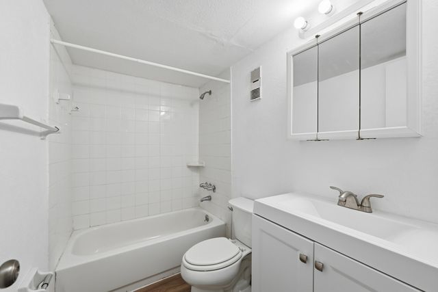 7541 NW 16th Street, Plantation, FL 33313