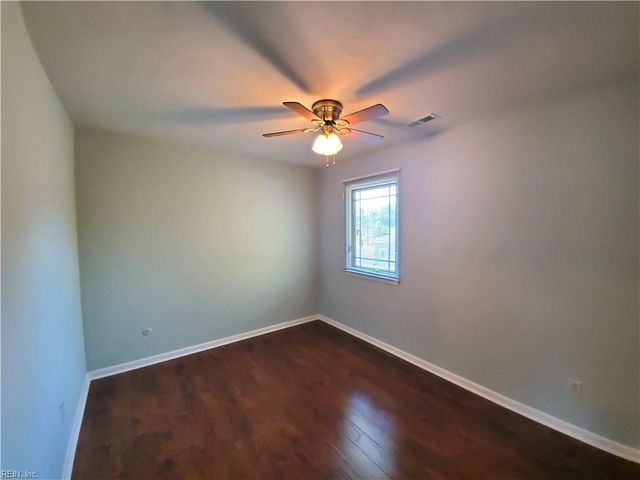 317 Cripple CRK, Virginia Beach, VA 23452