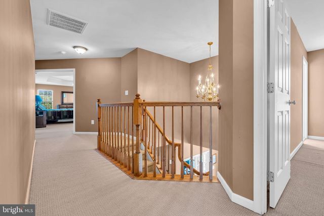 24 HICKORY WAY, Robbinsville, NJ 08691