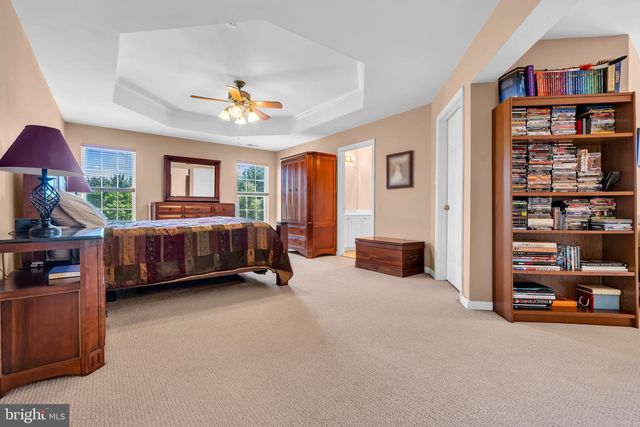 24 HICKORY WAY, Robbinsville, NJ 08691