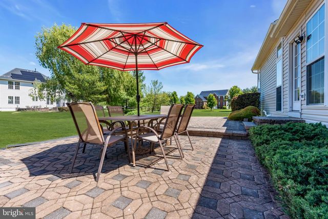 24 HICKORY WAY, Robbinsville, NJ 08691