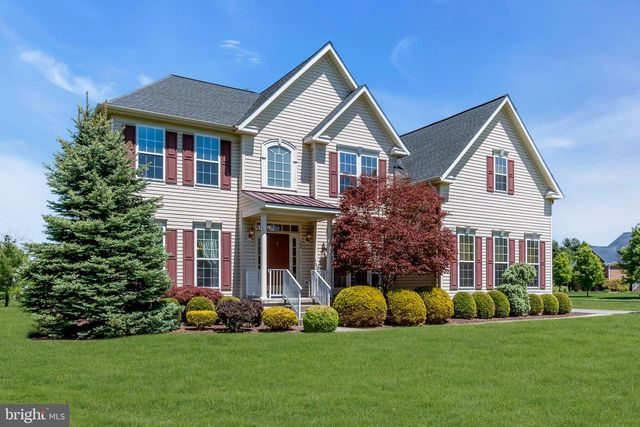 24 HICKORY WAY, Robbinsville, NJ 08691