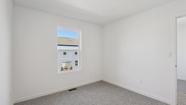 879 Briar Glen Court, Hampshire, IL 60140