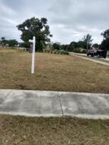 84 SW 1 Court, Deerfield Beach, FL 33441