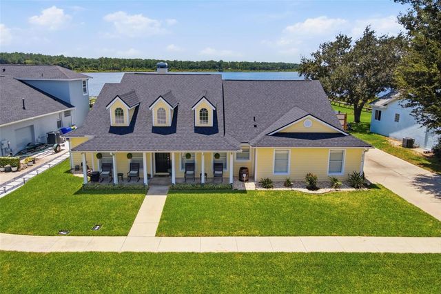 3716 BAYSHORE CIRCLE, Tavares, FL 32778