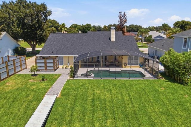 3716 BAYSHORE CIRCLE, Tavares, FL 32778