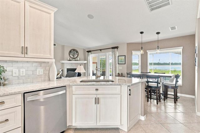 3716 BAYSHORE CIRCLE, Tavares, FL 32778