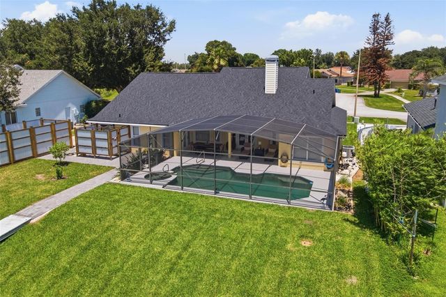 3716 BAYSHORE CIRCLE, Tavares, FL 32778