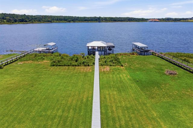 3716 BAYSHORE CIRCLE, Tavares, FL 32778