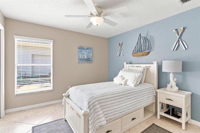 3716 BAYSHORE CIRCLE, Tavares, FL 32778