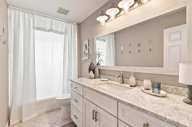 3716 BAYSHORE CIRCLE, Tavares, FL 32778
