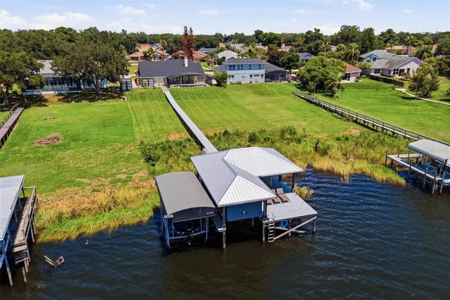3716 BAYSHORE CIRCLE, Tavares, FL 32778