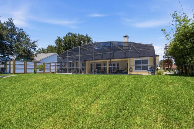 3716 BAYSHORE CIRCLE, Tavares, FL 32778