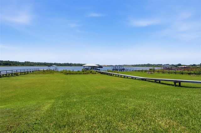 3716 BAYSHORE CIRCLE, Tavares, FL 32778