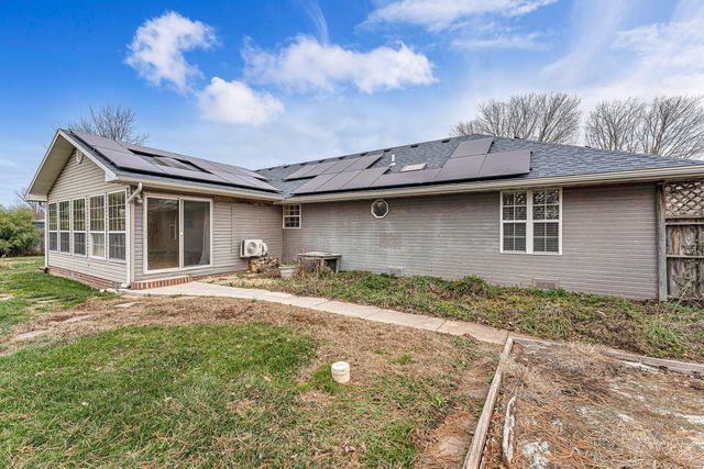 4501 N 16th Street, Ozark, MO 65721