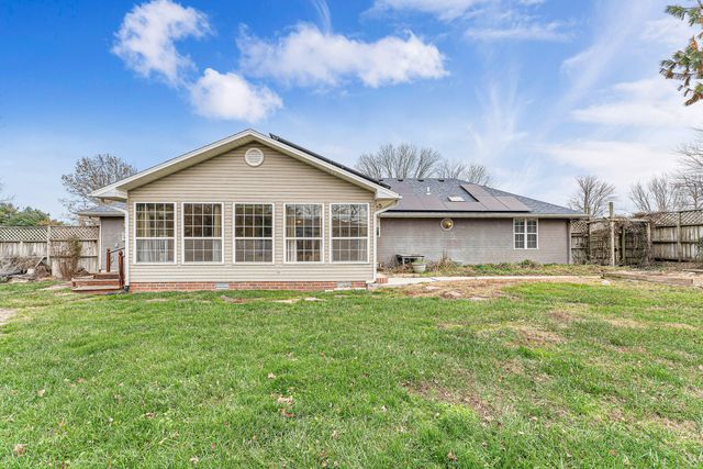 4501 N 16th Street, Ozark, MO 65721