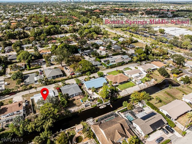 27111 Sun Aqua LN, Bonita Springs, FL 34135