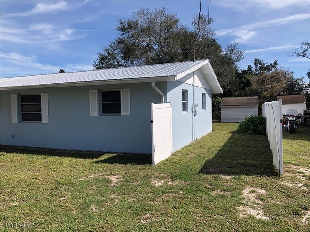 27111 Sun Aqua LN, Bonita Springs, FL 34135