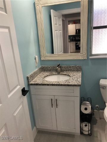 27111 Sun Aqua LN, Bonita Springs, FL 34135