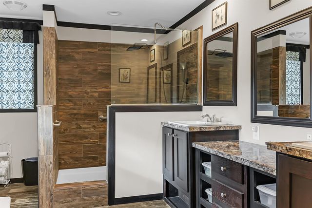 616 NE Hillside Terrace Street, Lee, FL 32059