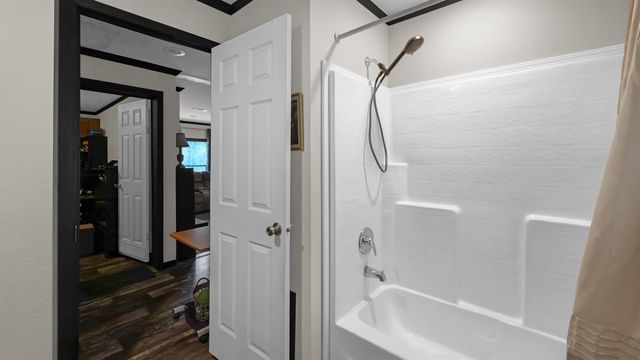 616 NE Hillside Terrace Street, Lee, FL 32059