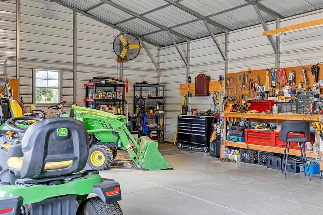 616 NE Hillside Terrace Street, Lee, FL 32059