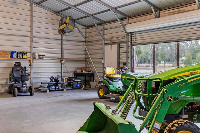 616 NE Hillside Terrace Street, Lee, FL 32059