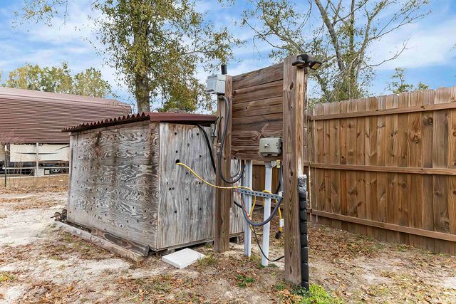 616 NE Hillside Terrace Street, Lee, FL 32059