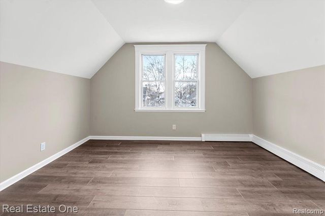 618 Walnut Street, Wyandotte, MI 48192