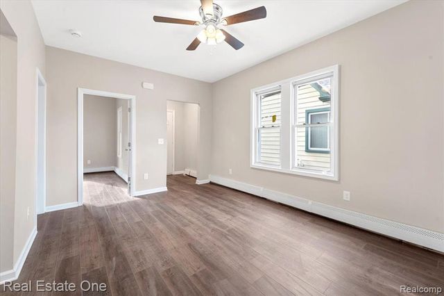 618 Walnut Street, Wyandotte, MI 48192