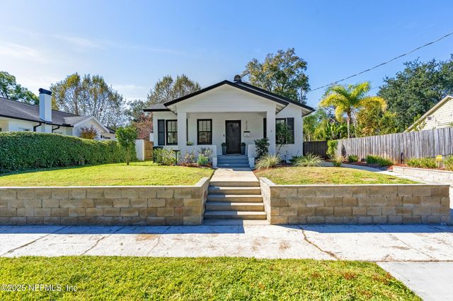 2720 FIELDSTON Lane, Jacksonville, FL 32207