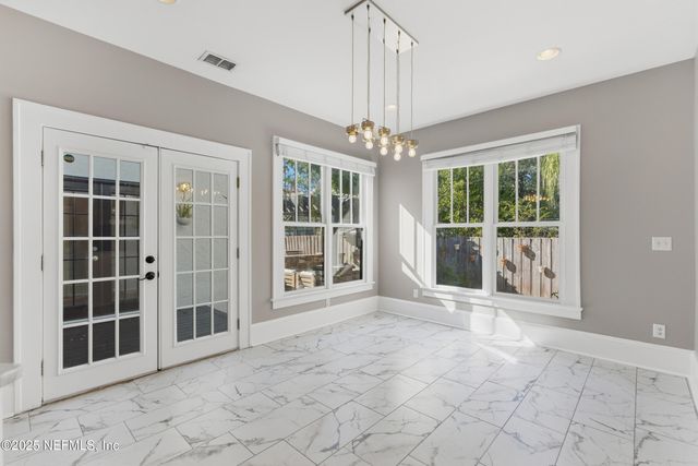 2720 FIELDSTON Lane, Jacksonville, FL 32207