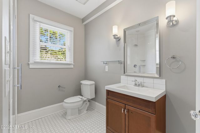 2720 FIELDSTON Lane, Jacksonville, FL 32207