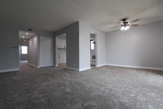 15103 Quail Hollow Drive 604, Orland Park, IL 60462