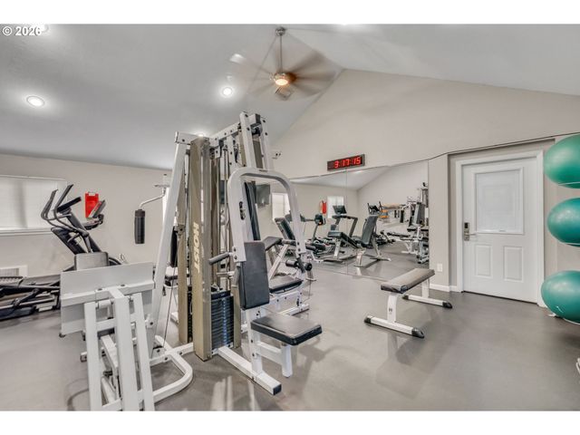 9455 Sw 146TH Ter D-8, Beaverton, OR 97007