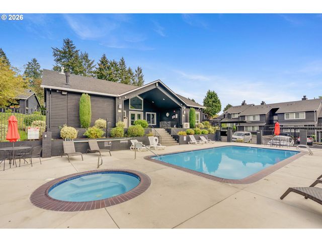 9455 Sw 146TH Ter D-8, Beaverton, OR 97007