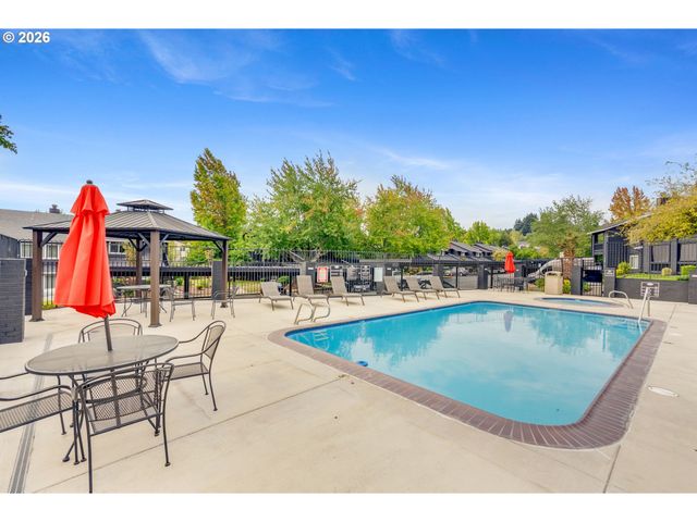9455 Sw 146TH Ter D-8, Beaverton, OR 97007